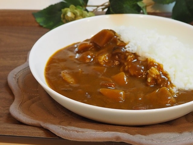 カレーを冷凍するとじゃがいもだけ腐る？