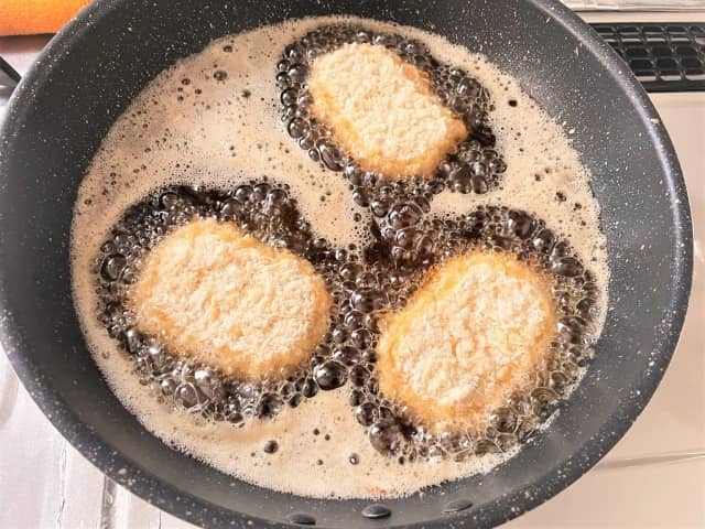 揚げ物の油がブクブク