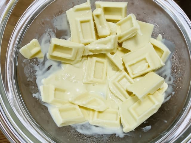 ホワイトチョコ