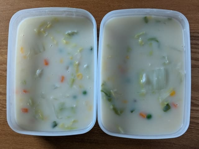 タッパーでシチューを持っていくコツ