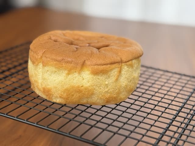 スポンジケーキ